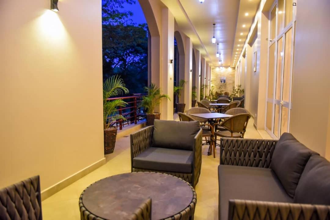 Admas Grand Hotel Entebbe Exterior photo